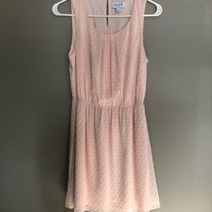 Light pink sleeveless dress